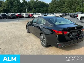 Nissan Altima 2025 2.5 SV Sedán de 4 puertas