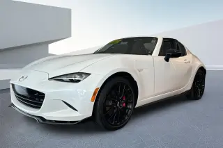 Mazda MX-5 Miata RF Club 2dr Convertible 2025