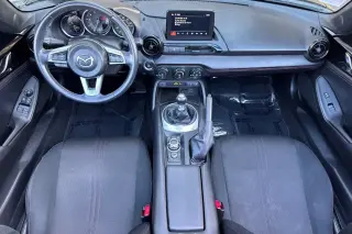 Mazda MX-5 Miata 2018 Club 2 puertas Descapotable 6M