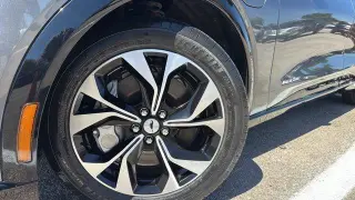 Ford Mustang Mach-E 2023 Premium SUV de 4 puertas