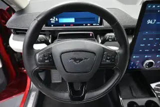Ford Mustang Mach-E 2023 Premium 4dr SUV