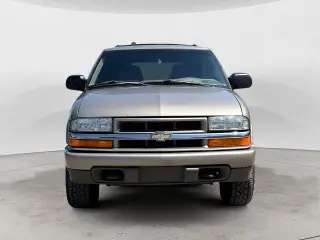 Chevrolet Blazer 2002 LS 4WD 4p SUV