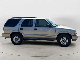 Chevrolet Blazer 2002 LS 4WD 4p SUV