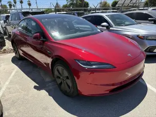 Tesla Model 3 2025 Long Range 4p Fastback