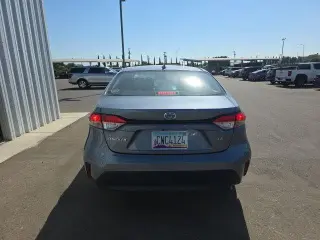 Toyota Corolla 2024 LE 4p Sedan