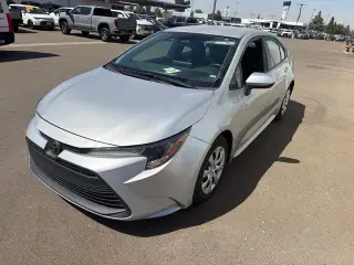 Toyota Corolla 2024 LE 4p Sedán