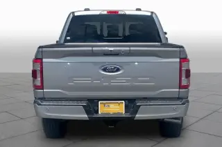 Ford F-150 2021 4x4 Platinum 4dr SuperCrew 5.5 ft. SB