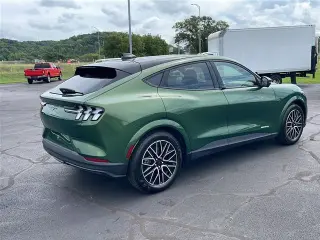 Ford Mustang Mach-E 2025 AWD Premium 4p SUV