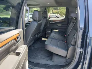 GMC Sierra 1500 2023 4x4 Denali 4dr Crew Cab 5.8 ft. SB