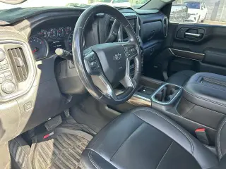 Chevrolet Silverado 1500 2021 4x4 LT Trail Boss 4p Crew Cab 5.8 ft. SB