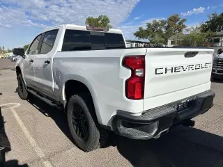 Chevrolet Silverado 1500 2021 4x4 LT Trail Boss 4p Crew Cab 5.8 ft. SB