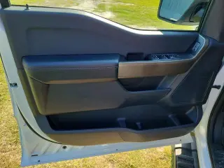 Ford F-150 2024 4x4 STX 4p SuperCrew 5.5 pies SB