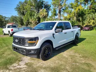 Ford F-150 2024 4x4 STX 4p SuperCrew 5.5 pies SB