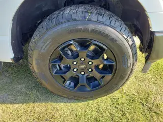 Ford F-150 2024 4x4 STX 4p SuperCrew 5.5 pies SB