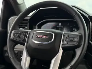 GMC Sierra 1500 2024 4x4 Elevation 4p. Cabina de Tripulación 5.8 pies BA