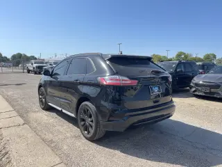 Ford Edge 2023 AWD SE 4p Crossover