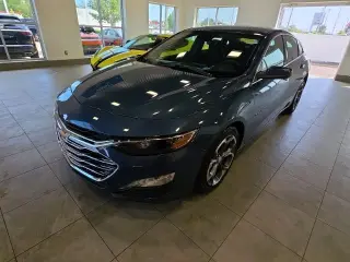 Chevrolet Malibu 2024 LT 4p Sedan con 1LT