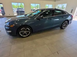 Chevrolet Malibu 2024 LT 4p Sedan con 1LT