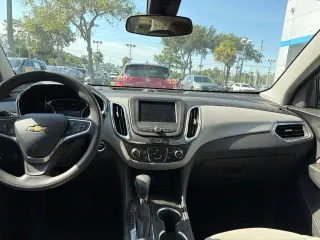 Chevrolet Equinox 2023 LS 4p SUV con 1LS