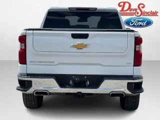 Chevrolet Silverado 1500 2023 4x4 LT 4dr Crew Cab 5.8 ft. SB con 1LT