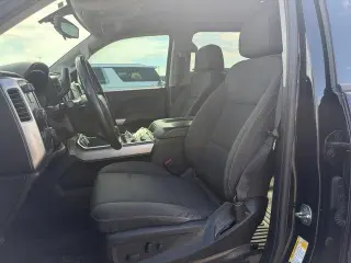 Chevrolet Silverado 1500 2018 4x4 LT 4p Cab Crew 5.8 ft. SB