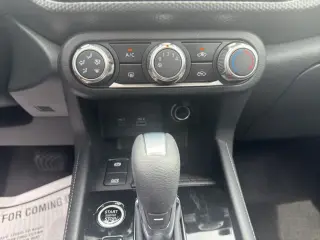 Nissan Kicks 2023 SV 4p Crossover