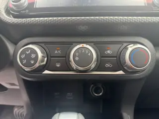 Nissan Kicks 2023 SV 4p Crossover