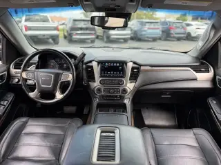GMC Yukon 2018 4x4 Denali 4p SUV