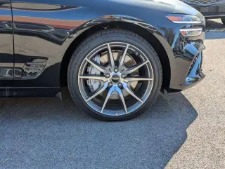 Genesis G70 2026 AWD 2.5T Prestige 4p Sedan