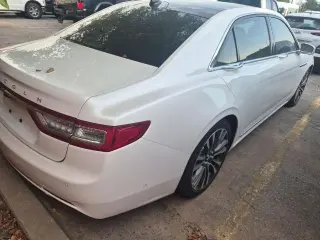 Lincoln Continental 2018 AWD Reserve 4p Sedan