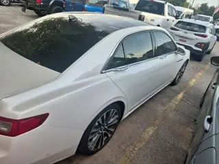 Lincoln Continental 2018 AWD Reserve 4p Sedan