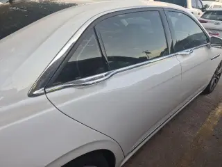 Lincoln Continental 2018 AWD Reserve 4p Sedan