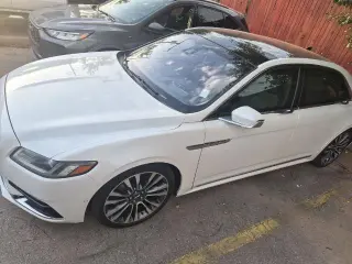 Lincoln Continental 2018 AWD Reserve 4p Sedan