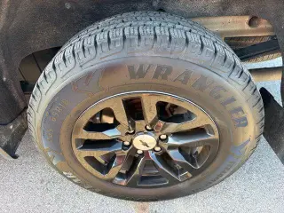 Chevrolet Silverado 1500 2020 4x4 RST 4p. Cabina Doble Estándar 5,8 pies. Caja Extendida