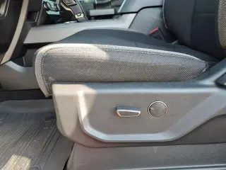 Ford F-150 2018 4x4 Raptor 4p SuperCrew 5.5 ft. CA