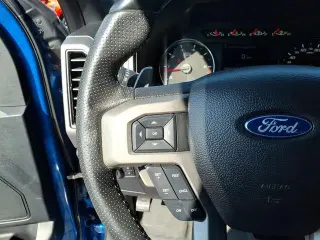 Ford F-150 2018 4x4 Raptor 4p SuperCrew 5.5 ft. CA