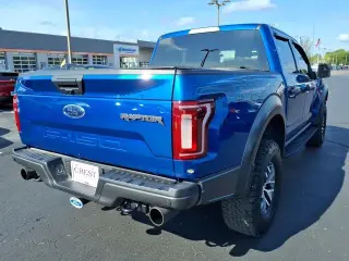 Ford F-150 2018 4x4 Raptor 4p SuperCrew 5.5 ft. CA