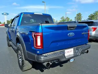 Ford F-150 2018 4x4 Raptor 4p SuperCrew 5.5 ft. CA