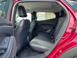 Ford Mustang Mach-E 2025 Select SUV 4p.