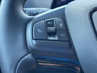Ford Mustang Mach-E 2025 Select SUV 4p.