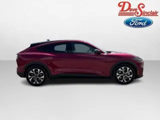 Ford Mustang Mach-E 2025 Select SUV 4p.