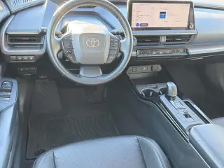 Toyota Prius 2024 AWD LE 4p Hatchback