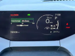 Toyota Prius 2024 AWD LE 4p Hatchback