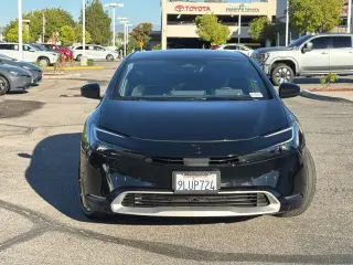 Toyota Prius 2024 AWD LE 4p Hatchback