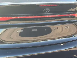 Toyota Prius 2024 AWD LE 4p Hatchback