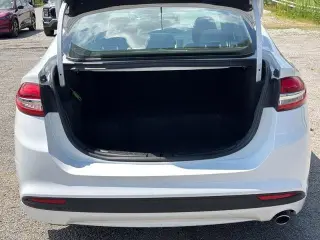 Ford Fusion Hybrid 2018 S 4dr Sedan