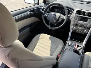 Ford Fusion Hybrid 2018 S 4dr Sedan