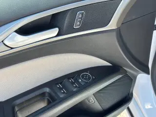 Ford Fusion Hybrid 2018 S 4dr Sedan