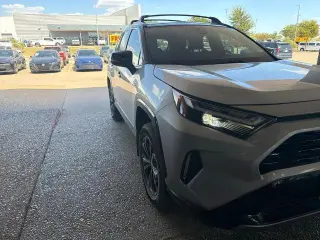 Toyota RAV4 Hybrid 2024 tracción en todas las ruedas XSE 4p SUV