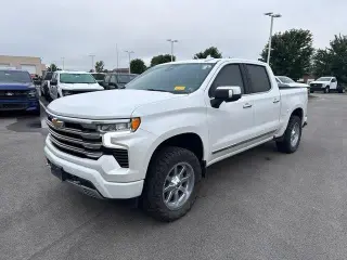 Chevrolet Silverado 1500 2022 4x4 High Country 4p. Crew Cab 5.8 pies SB